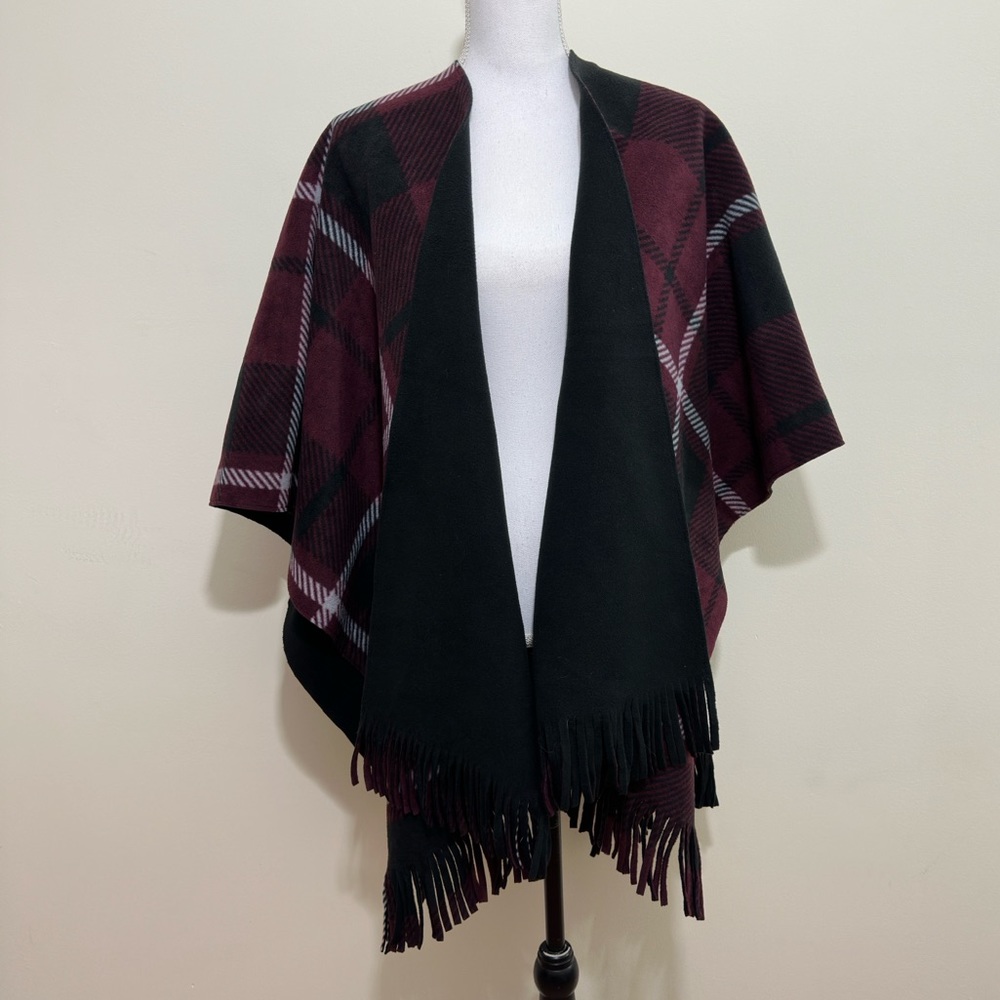 NWT RACHEL Rachel Roy || Reversible Fringe plaid Fleece Shawl OSFM